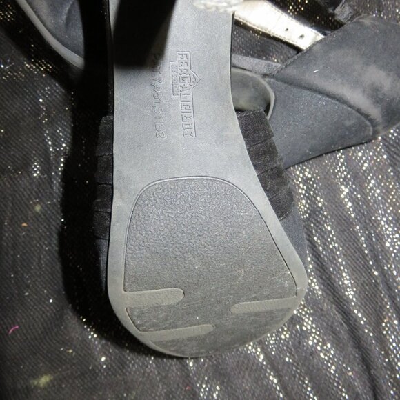 BOGO Fergalicious by Fergie Black Micro Suede & Satin Heels Pumps size 11 - Picture 12 of 15